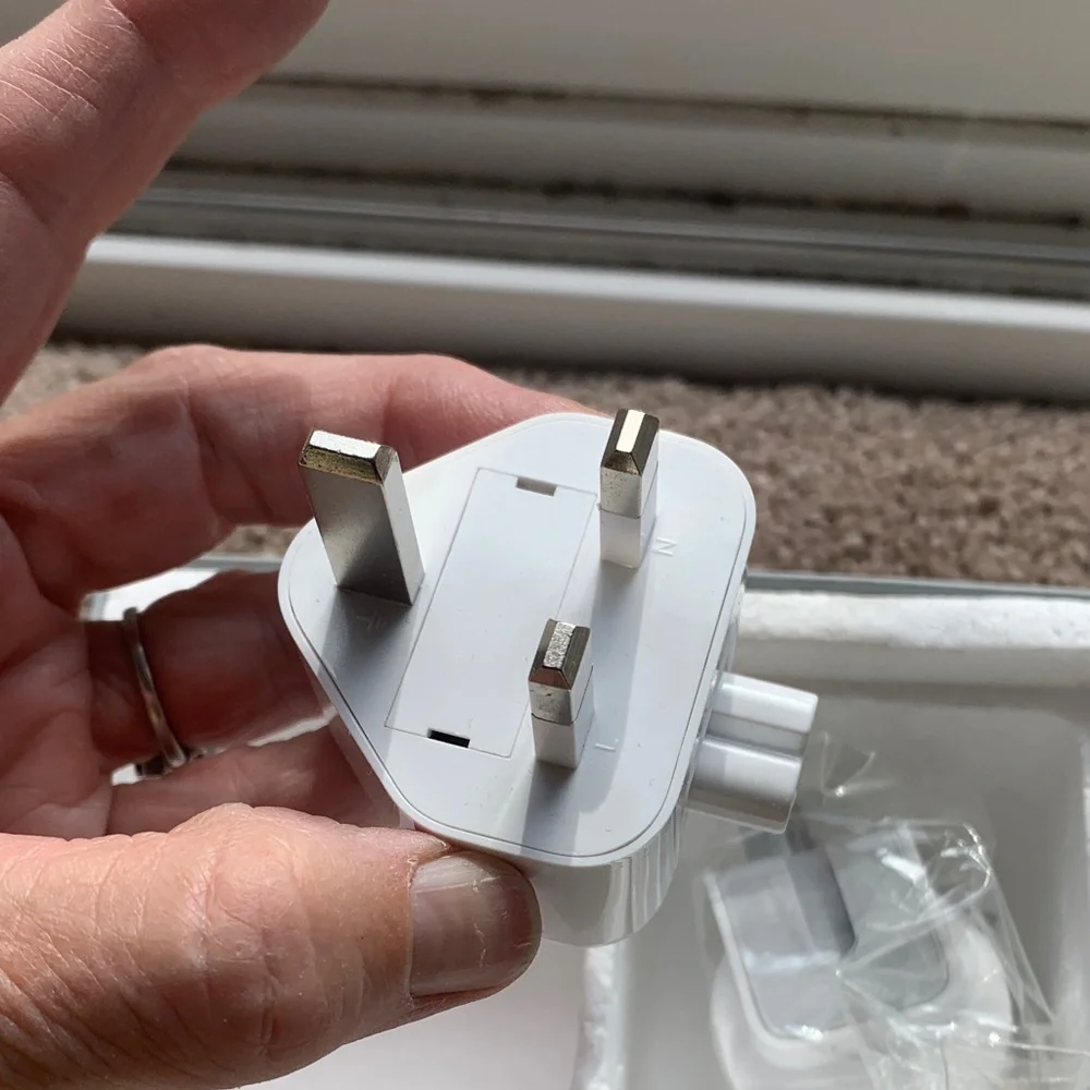 Apple World Travel Adapter Kit - Gray and White
